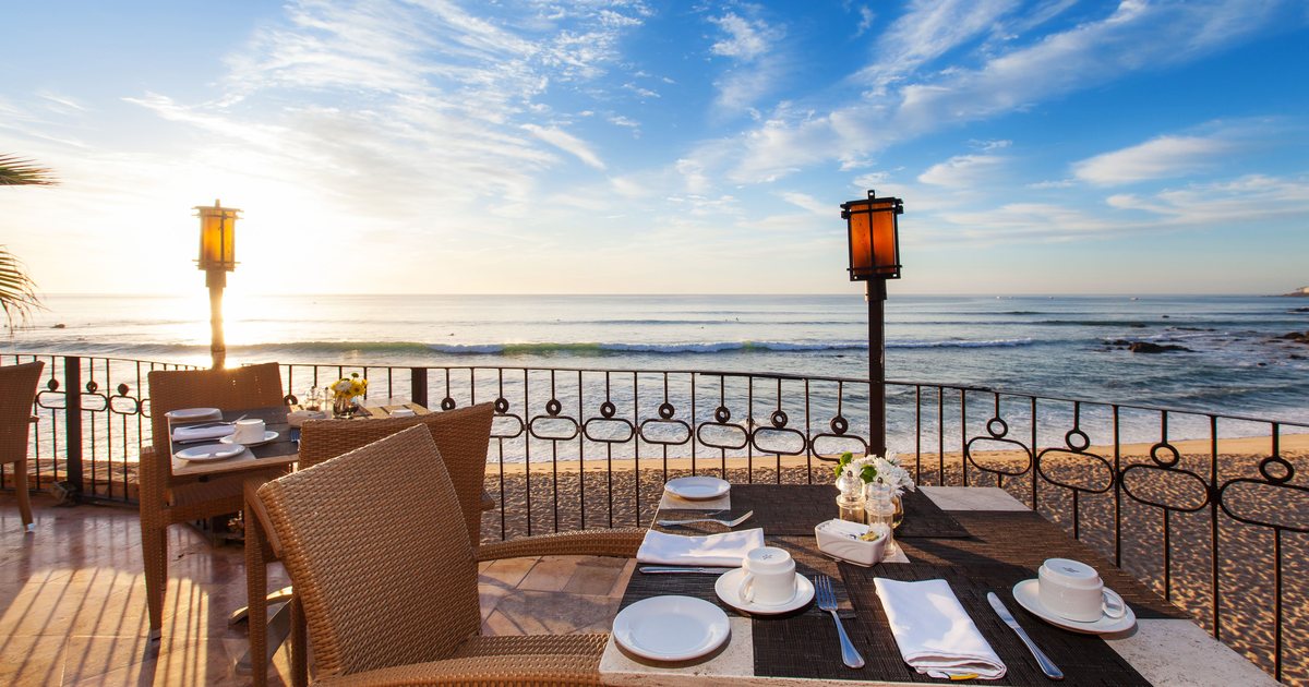 7 Seas Grille & Seafood